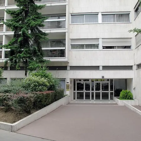 Studio Balcony Versailles * Parijs