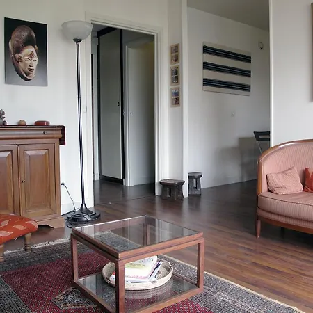 Studio Balcony Versailles Parijs